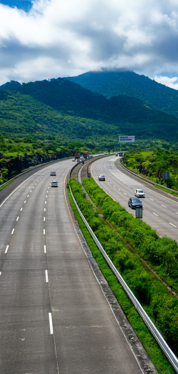 Mumbai-Pune Expressway – 10 Mins